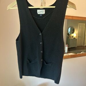 Universal Thread Black Knit Vest
